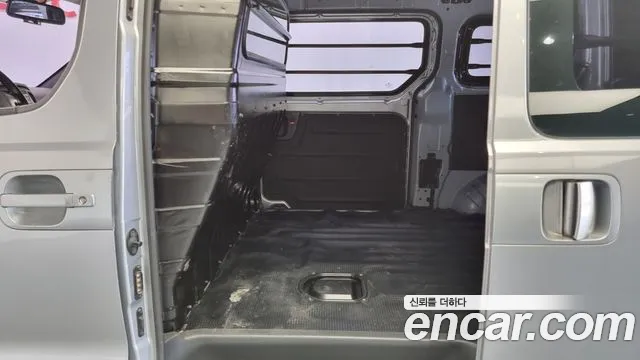 Hyundai The New Grand Starex id 2573326 из Кореи 14