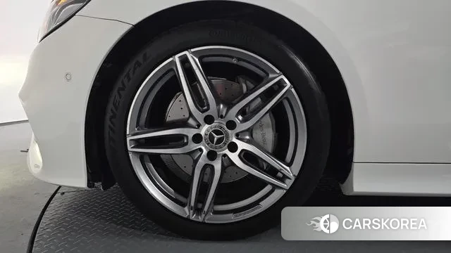 Mercedes-Benz E-Class W213 id 3283069 из Кореи 14