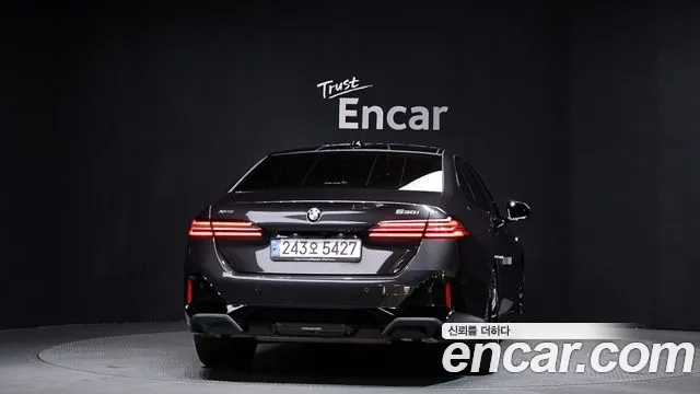 BMW 5 Series (G60) id 2953972 из Кореи 14