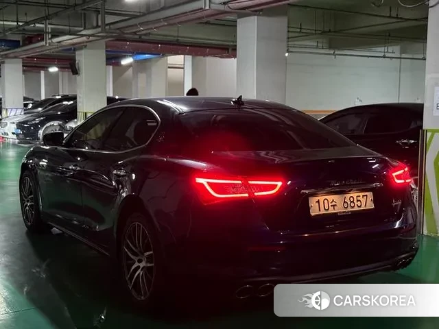 Maserati Ghibli id 3085473 из Кореи 9