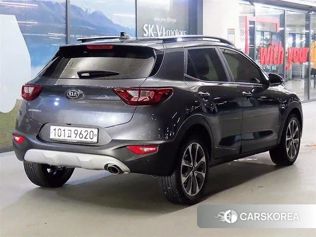 Kia Stonic id 3008810 из Кореи 14