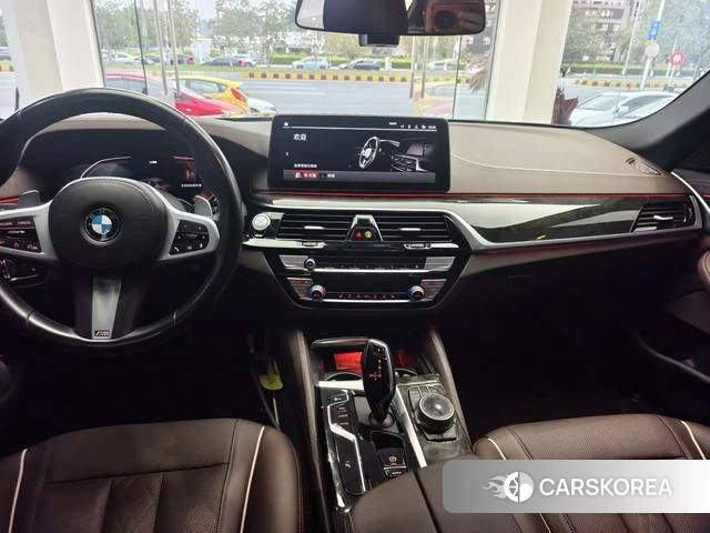 BMW 5 series 2021 Черный из Китая, фото 6