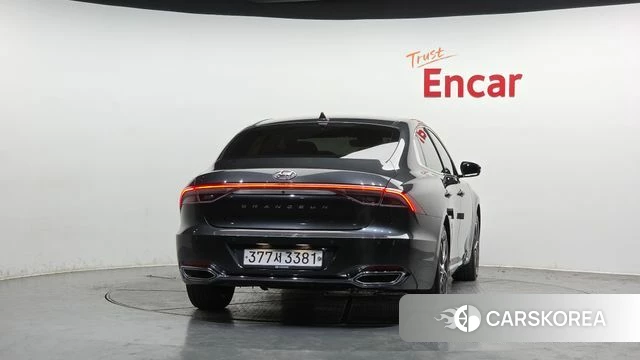 Hyundai The New Grandeur IG id 3820180 из Кореи 14