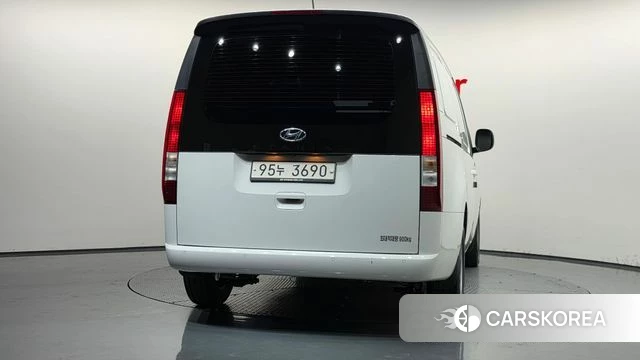 Hyundai Staria id 4899640 из Кореи 14