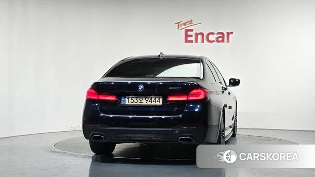 BMW 5 Series (G30) id 4784426 из Кореи 14