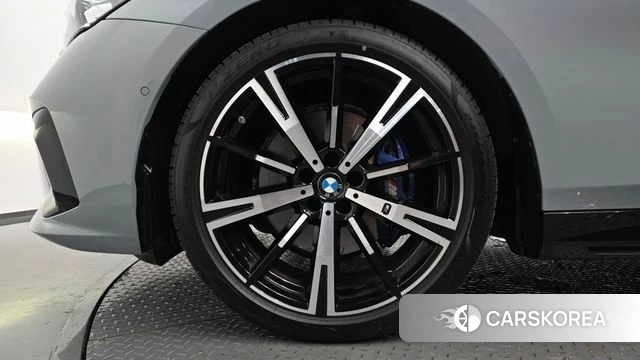 BMW 5 Series (G60) id 4682027 из Кореи 33