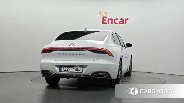 Hyundai The New Grandeur IG id 4428352 из Кореи 25