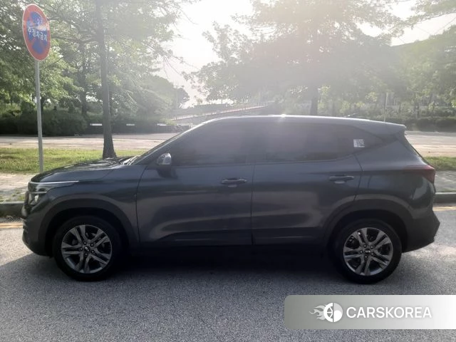 Kia Seltos id 4543072 из Кореи 14