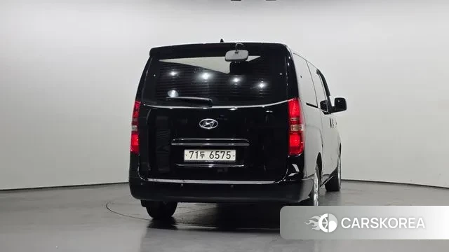 Hyundai The New Grand Starex id 3563083 из Кореи 14