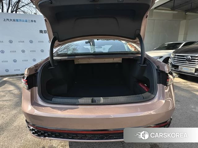 Volkswagen Passat 2024 Другой из Китая, фото 4
