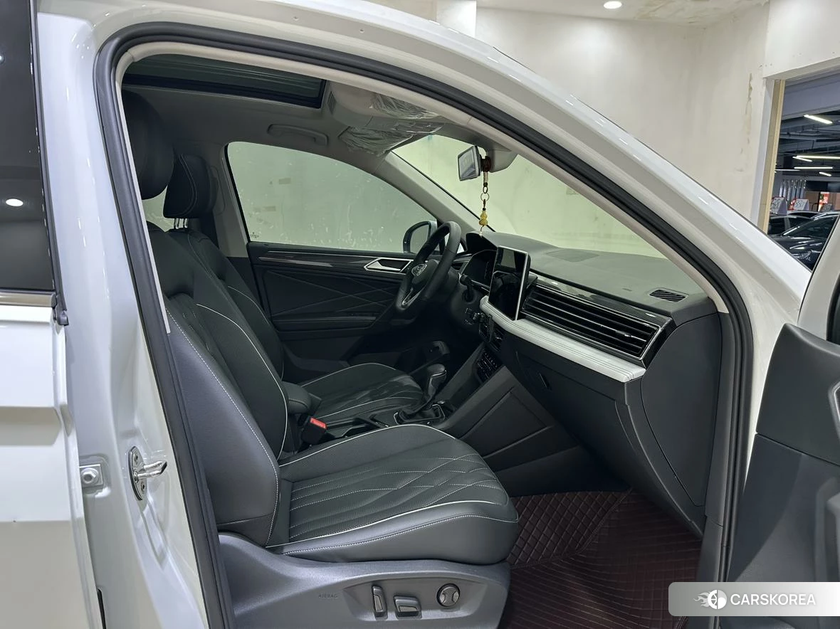 Volkswagen Tiguan L id 4479602 из Китая 8