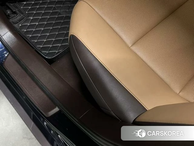 Lexus ES id 4298192 из Китая 20