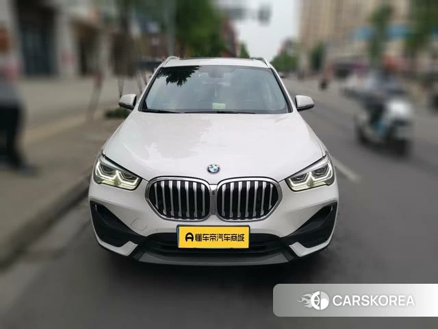 BMW X1 2021 Белый из Китая, фото 4