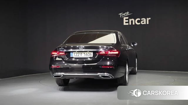Mercedes-Benz E-Class W213 id 4186869 из Кореи 25