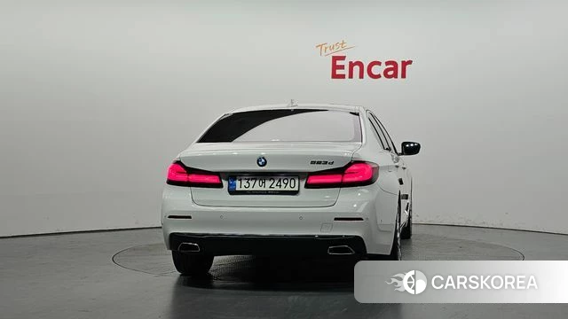 BMW 5 Series (G30) id 4518988 из Кореи 27