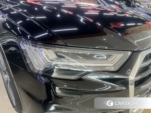 Audi A6L id 4265146 из Китая 7