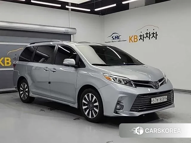 Toyota Sienna id 3714134 из Кореи 14