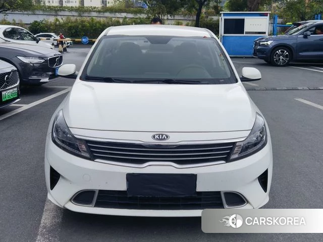 Kia Freddy 2021 Белый из Китая, фото 4