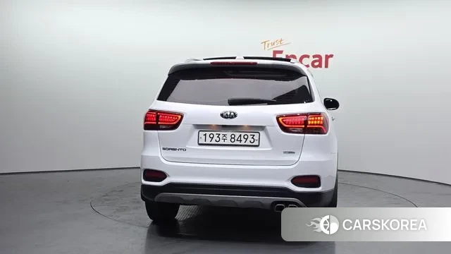 Kia The New Sorento id 3672878 из Кореи 14