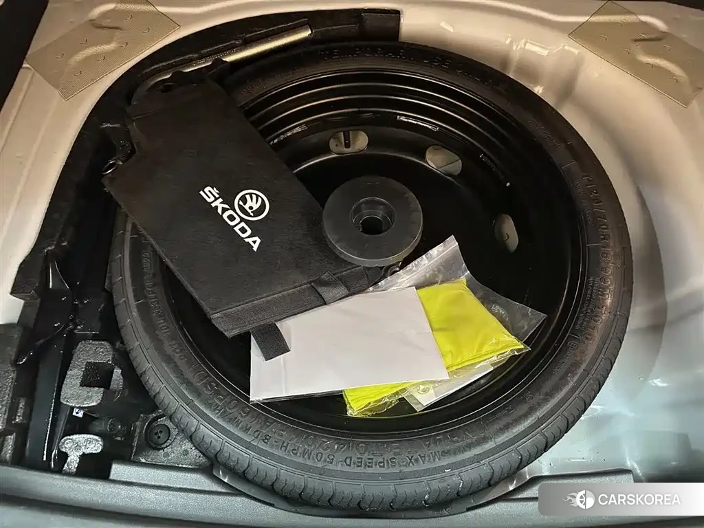 Skoda Krok id 4548177 из Китая 17