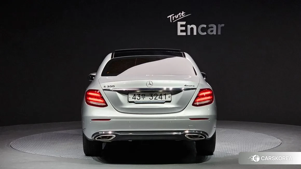 Mercedes-Benz E-Class W213 id 1794343 из Кореи 14