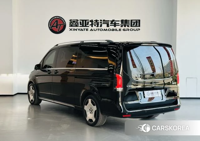 Mercedes-Benz V-class id 4272612 из Китая 19
