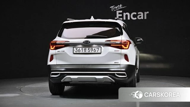 Kia Seltos id 4245527 из Кореи 14