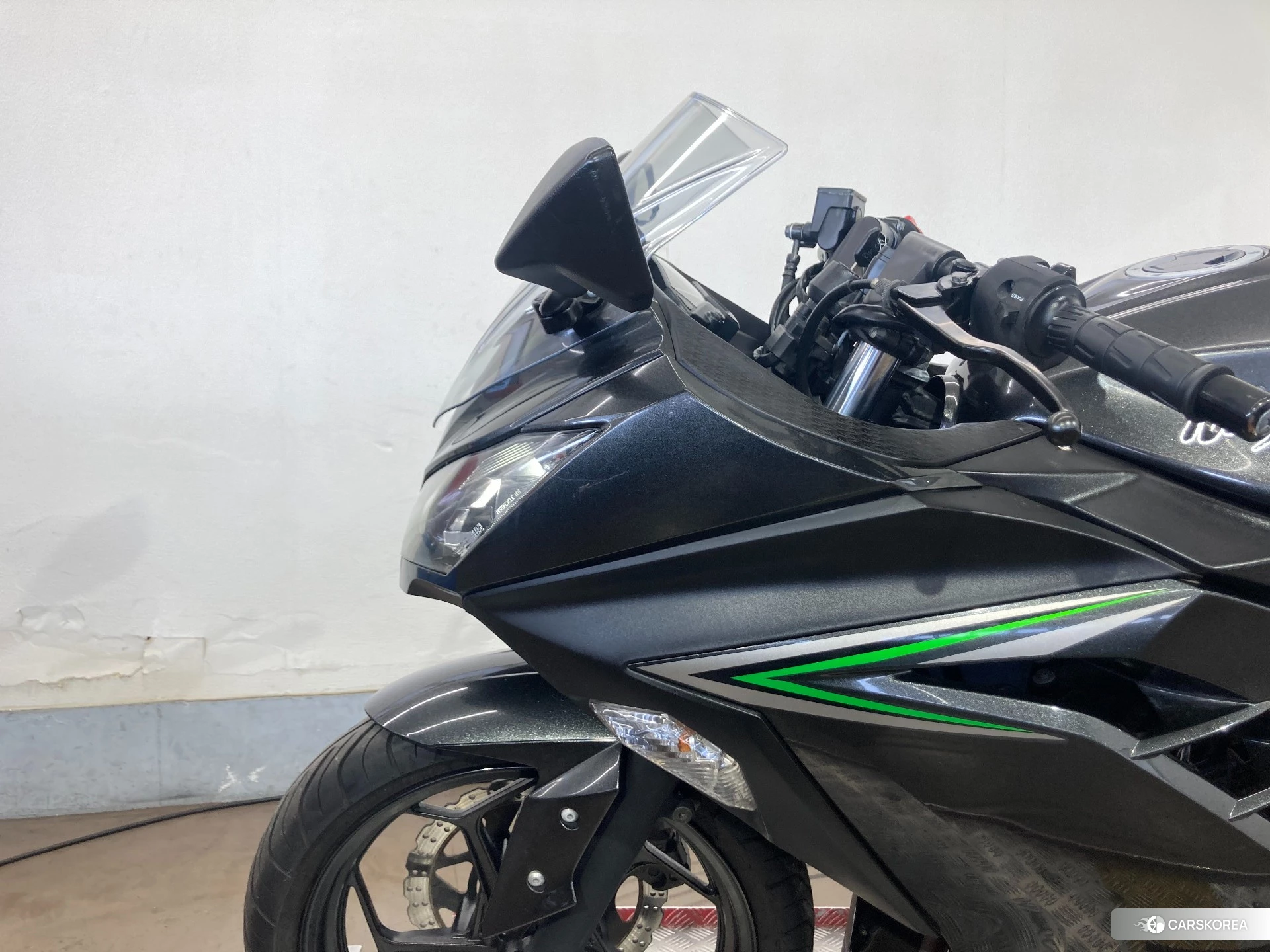 Kawasaki NINJA 250 id 3947600 из Японии 25