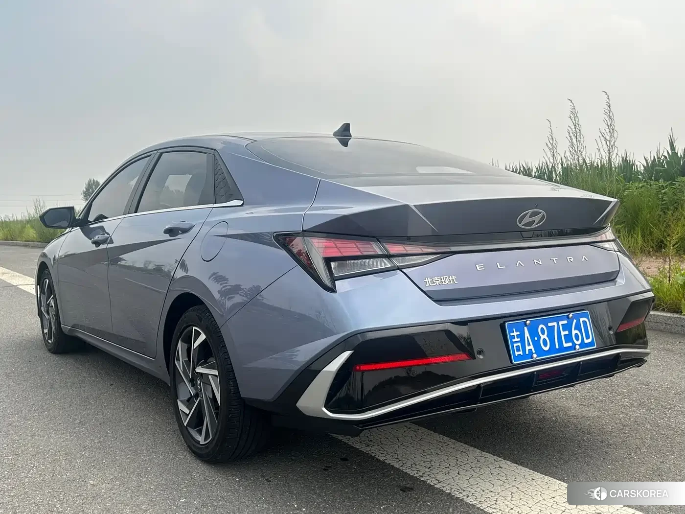 Hyundai Elantra id 4674330 из Китая 12