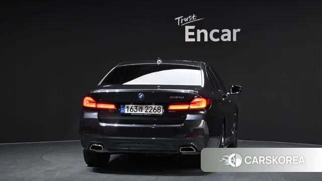 BMW 5 Series (G30) id 3734688 из Кореи 14