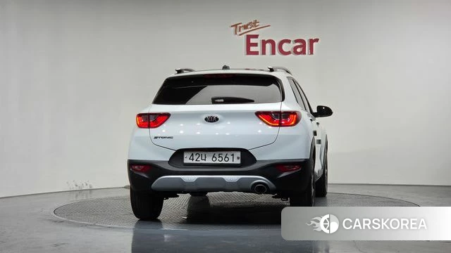 Kia Stonic id 4318325 из Кореи 26