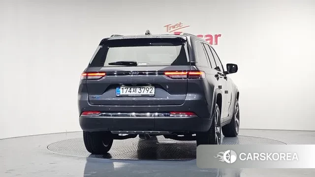 Jeep Grand Cherokee (WL) id 3400113 из Кореи 14