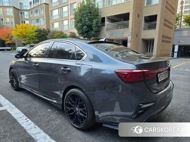 Kia Come New K3 id 3336646 из Кореи 14