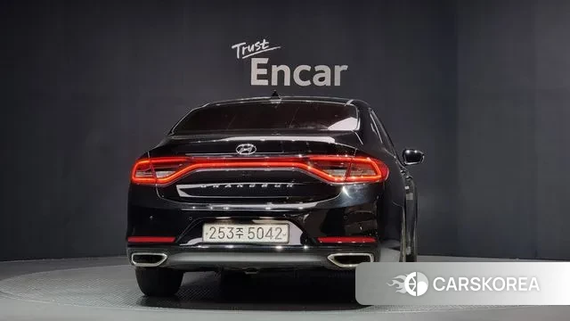 Hyundai Grandeur IG id 3045482 из Кореи 14