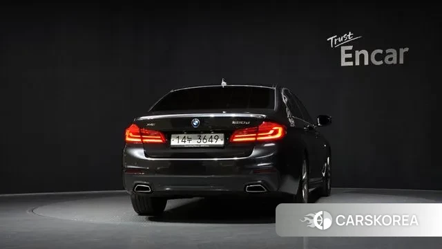 BMW 5 Series (G30) id 3297516 из Кореи 14