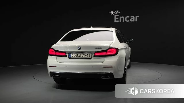 BMW 5 Series (G30) id 4434665 из Кореи 33