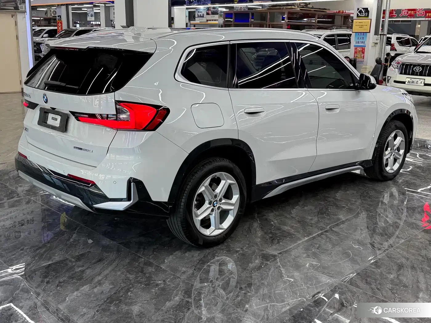 BMW X1 id 4589232 из Китая 14
