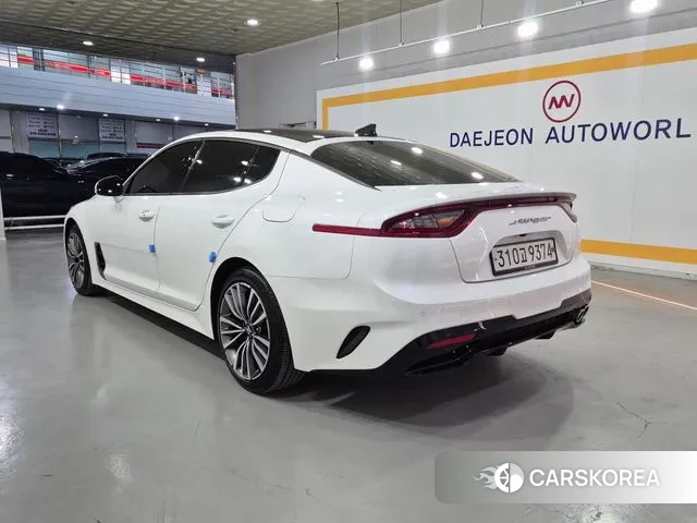 Kia Stinger id 3778945 из Кореи 14