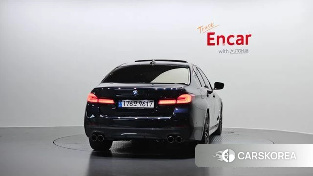 BMW 5 Series (G30) id 4415604 из Кореи 14
