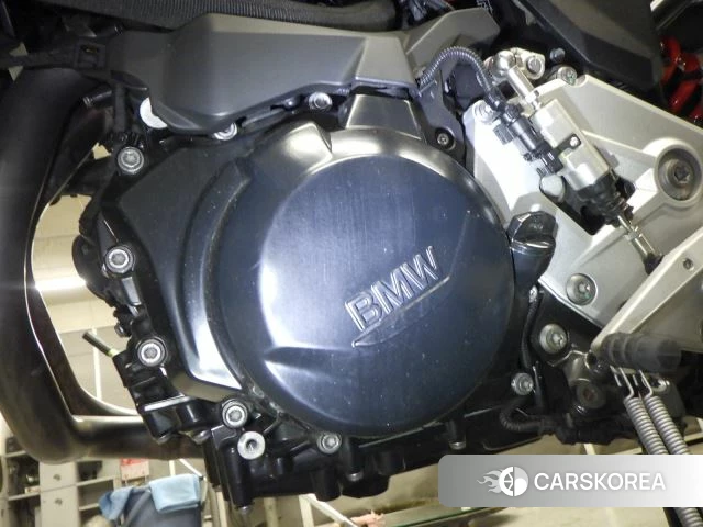 Engine photo