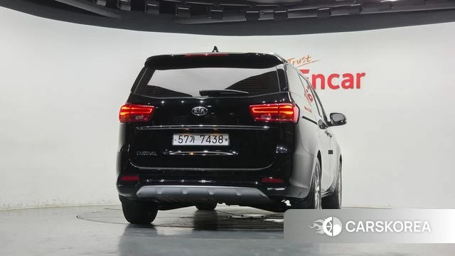Kia The New Carnival id 4689501 из Кореи 14