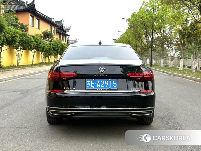 Volkswagen Passat 2021 Черный из Китая, фото 4
