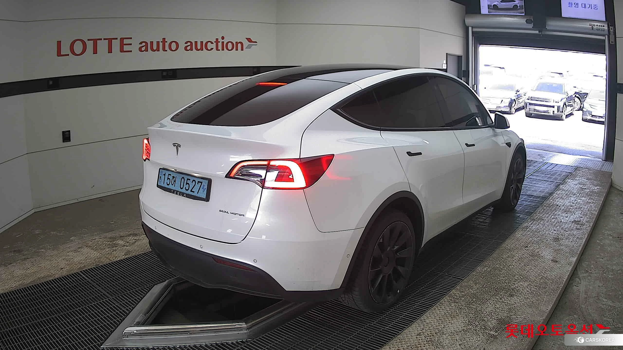 Tesla Model Y Long Range id 3882119 из Кореи 31