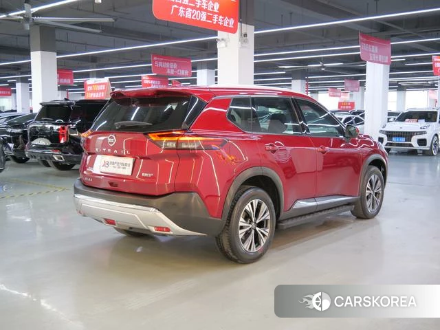 Nissan Qijun id 4221435 из Китая 14