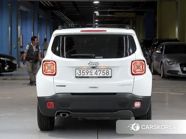 Jeep Renegade id 3161308 из Кореи 14