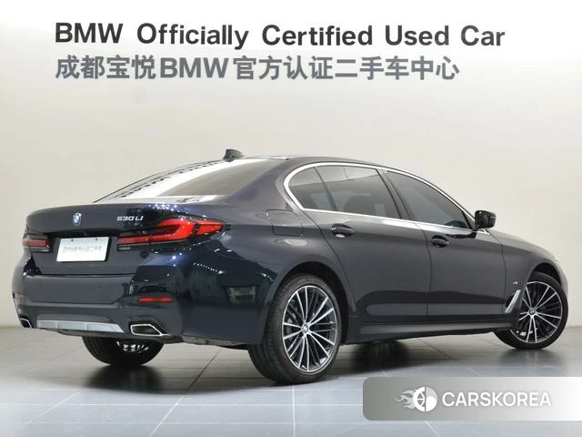 BMW 5 series 2022 Черный из Китая, фото 4