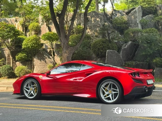 Ferrari F8 Tributo id 4651163 из Кореи 12