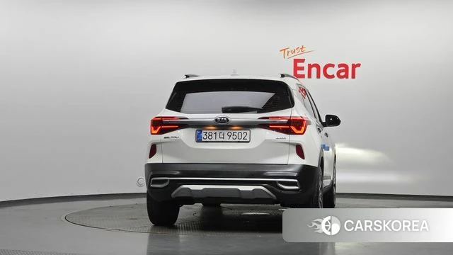 Kia Seltos id 4676839 из Кореи 14