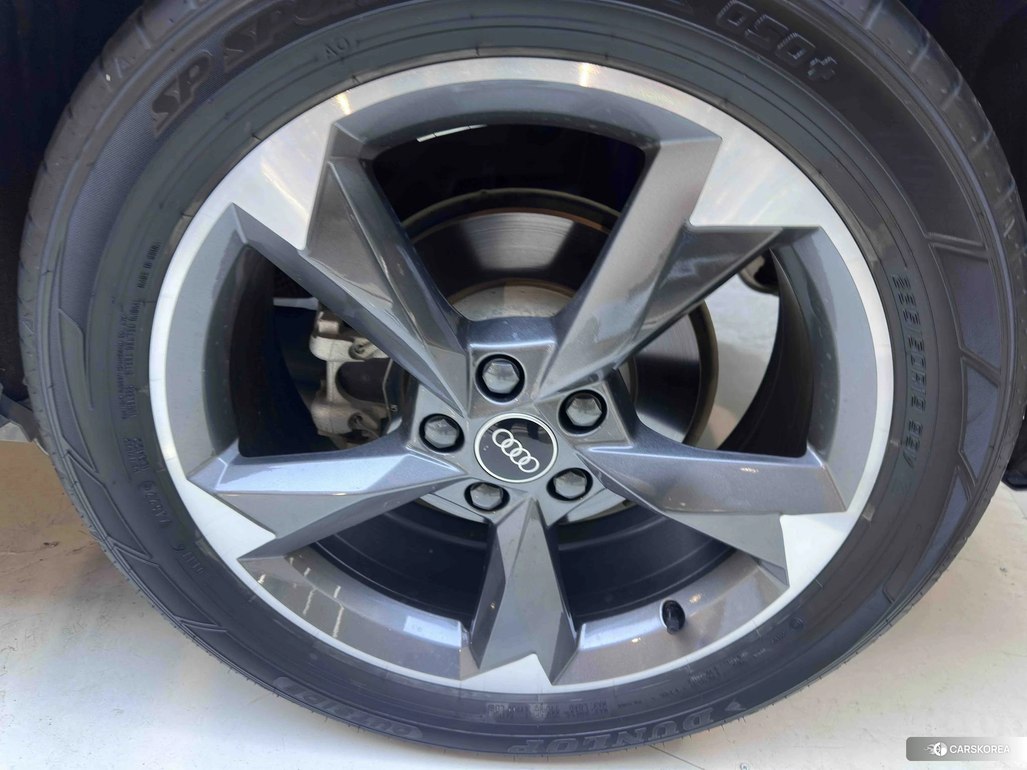 Audi Q3 id 4467683 из Китая 17