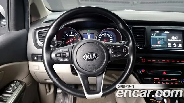 Kia The New Carnival id 2760600 из Кореи 14